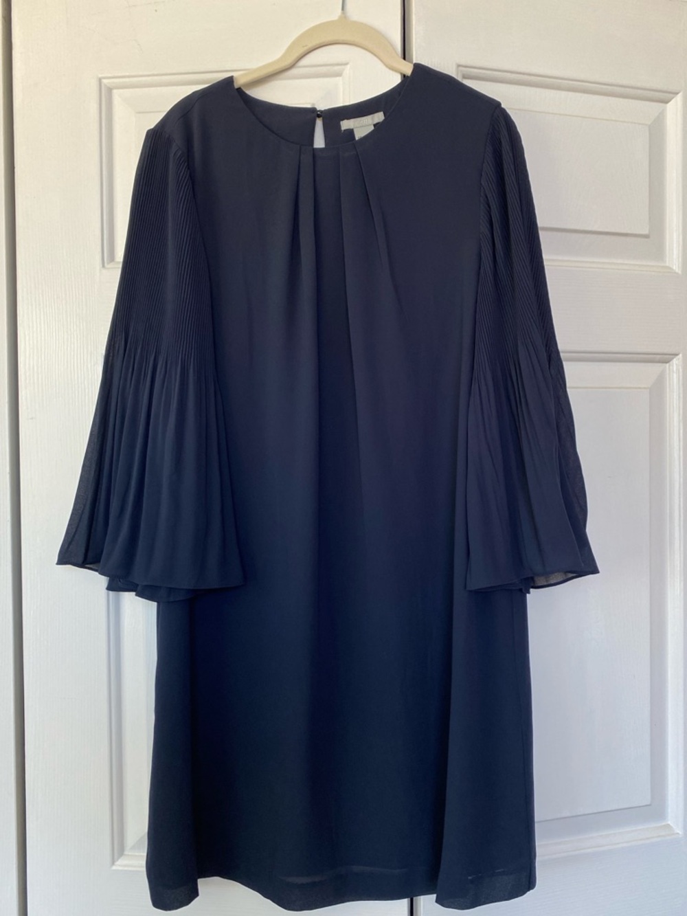 NWT H&M Navy Pleated Sleeve Shift Dress - with chiffon pleated sleeves